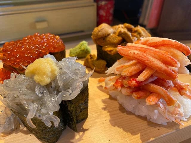 回転寿司沼津すし之助 沼津本店 - サブ画像1