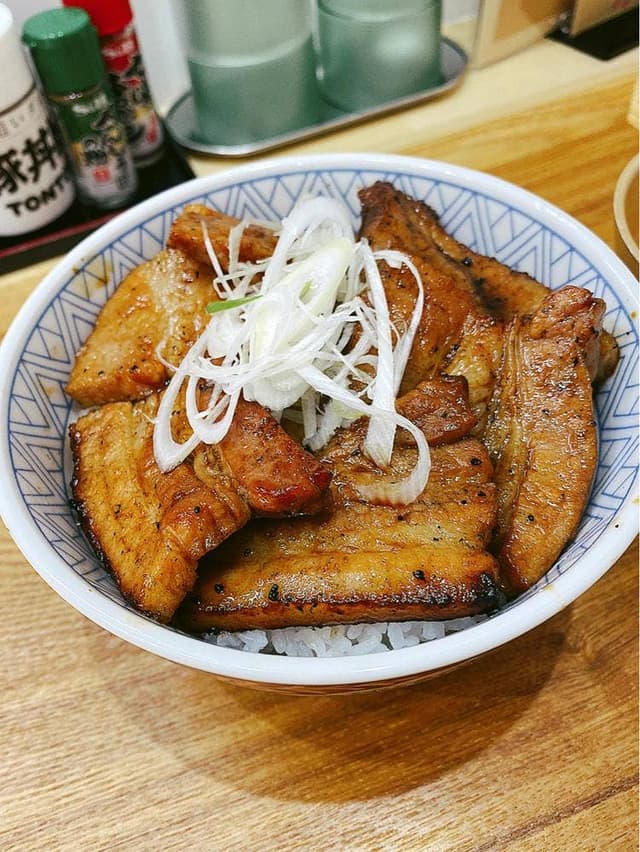 元祖豚丼屋 TONTON 大分舞鶴店 - サブ画像2