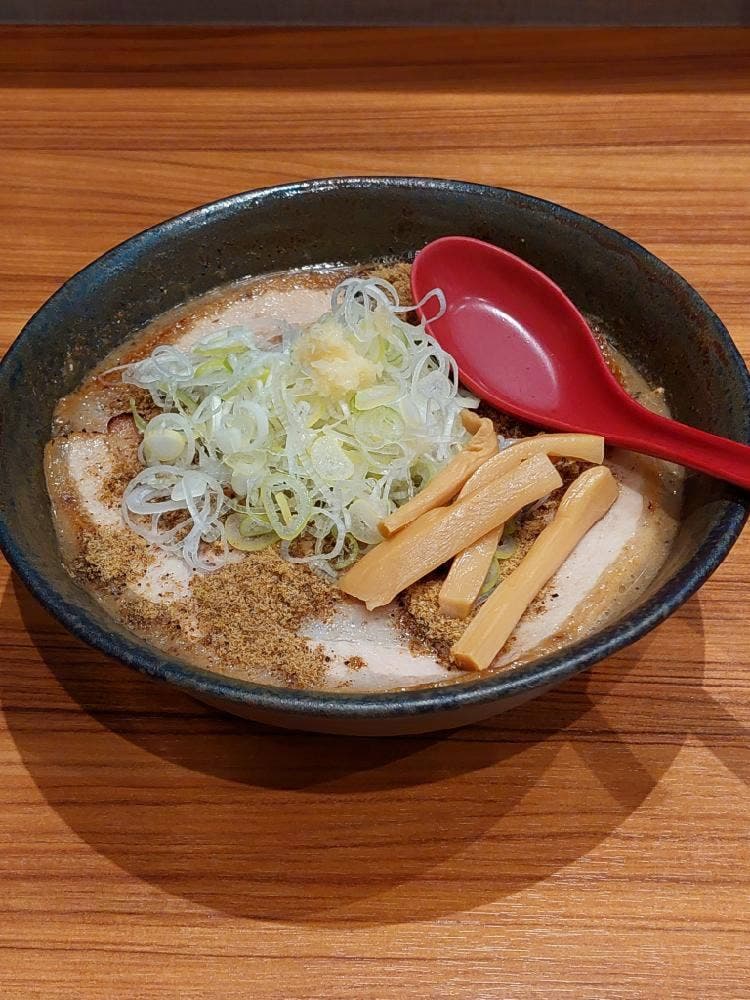 にぼしらーめん88 アスナル金山店