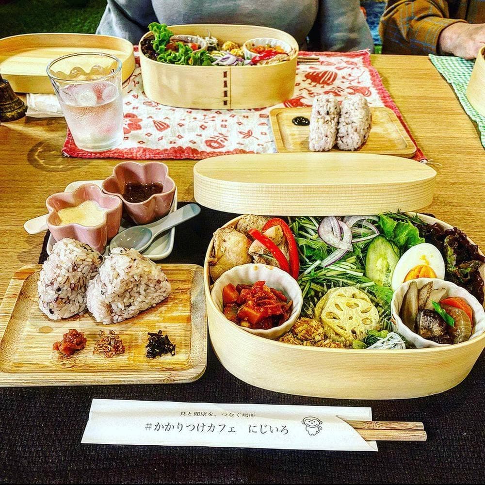 #かかりつけカフェにじいろ