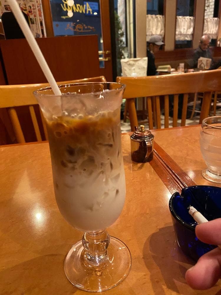 カフェ アバンティー