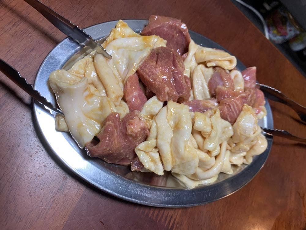 炭火焼きホルモン べした