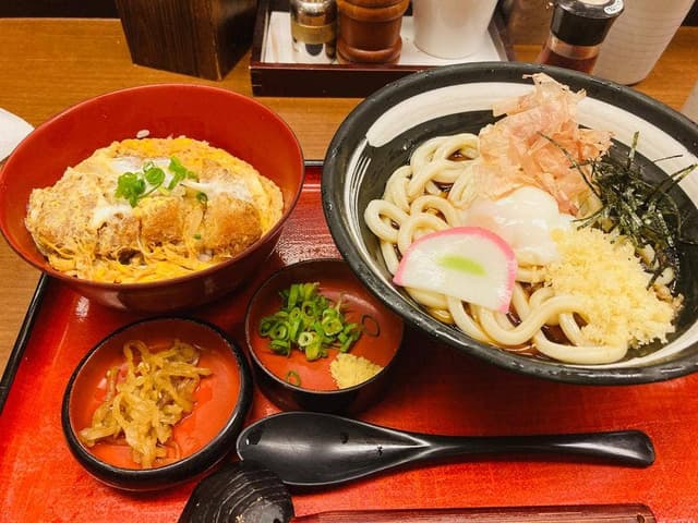 自家製麺 杵屋 新宿パークタワー店 - サブ画像1