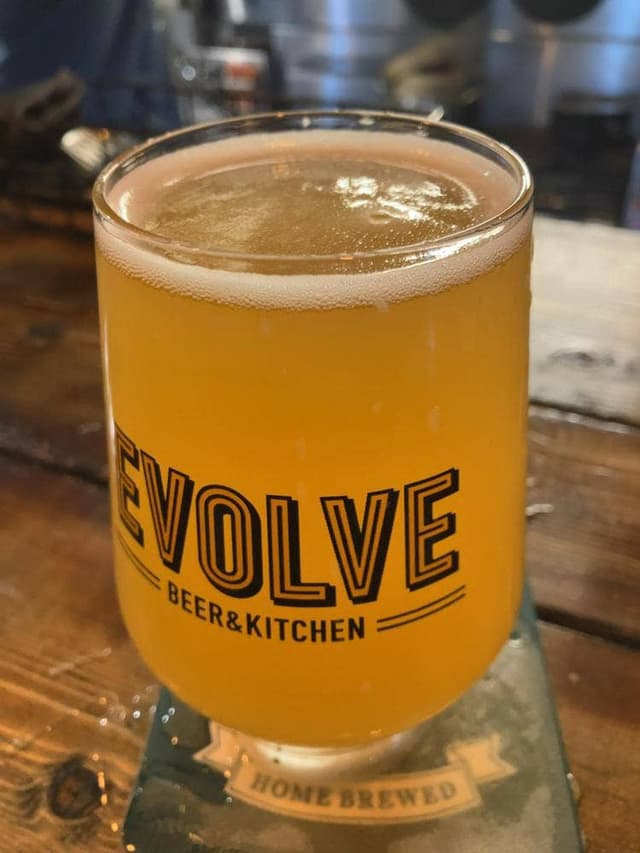 EVOLVE BEER&KITCHEN - サブ画像2