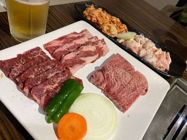 喫茶＆焼肉 さるるん - サブ画像1