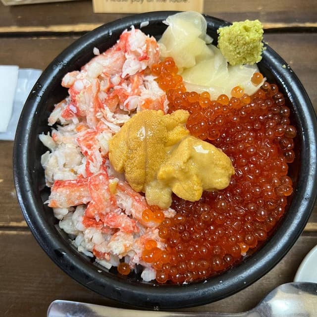 ぶっかけ海鮮丼の店 魚屋の台所 別邸 - サブ画像2