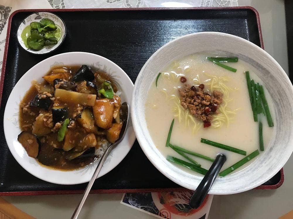 台湾料理 美味館