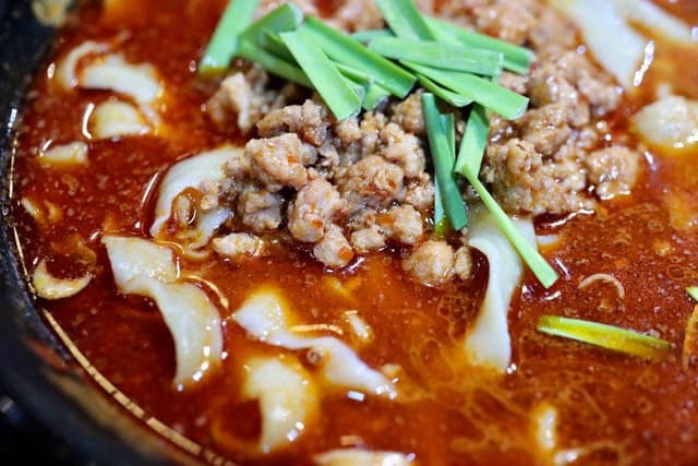 劉家 西安刀削麺 堀田店 - サブ画像1
