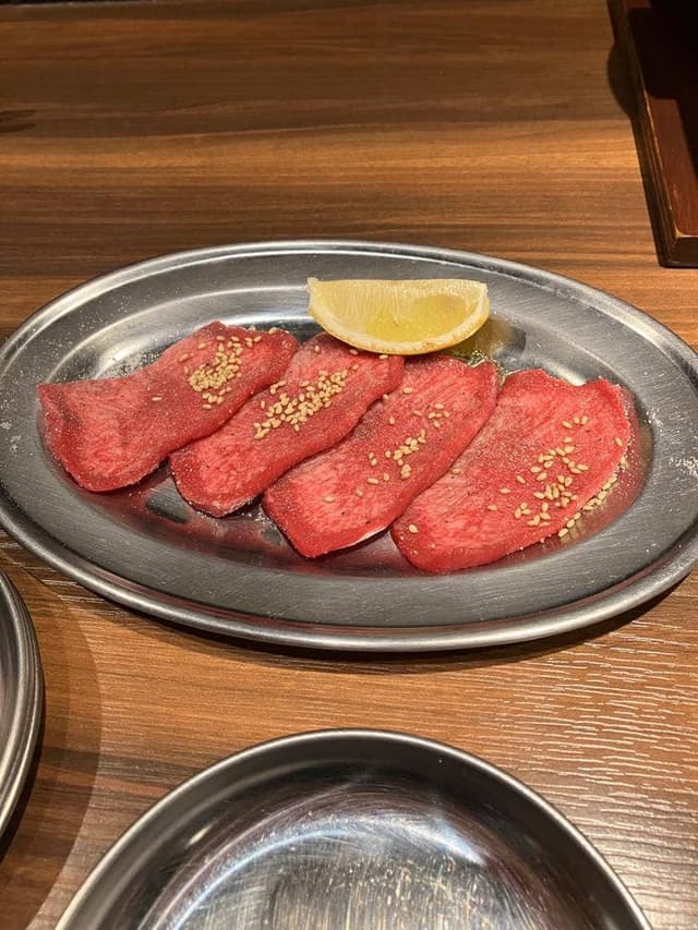 焼肉ホルモンたすき 赤坂店 - サブ画像1
