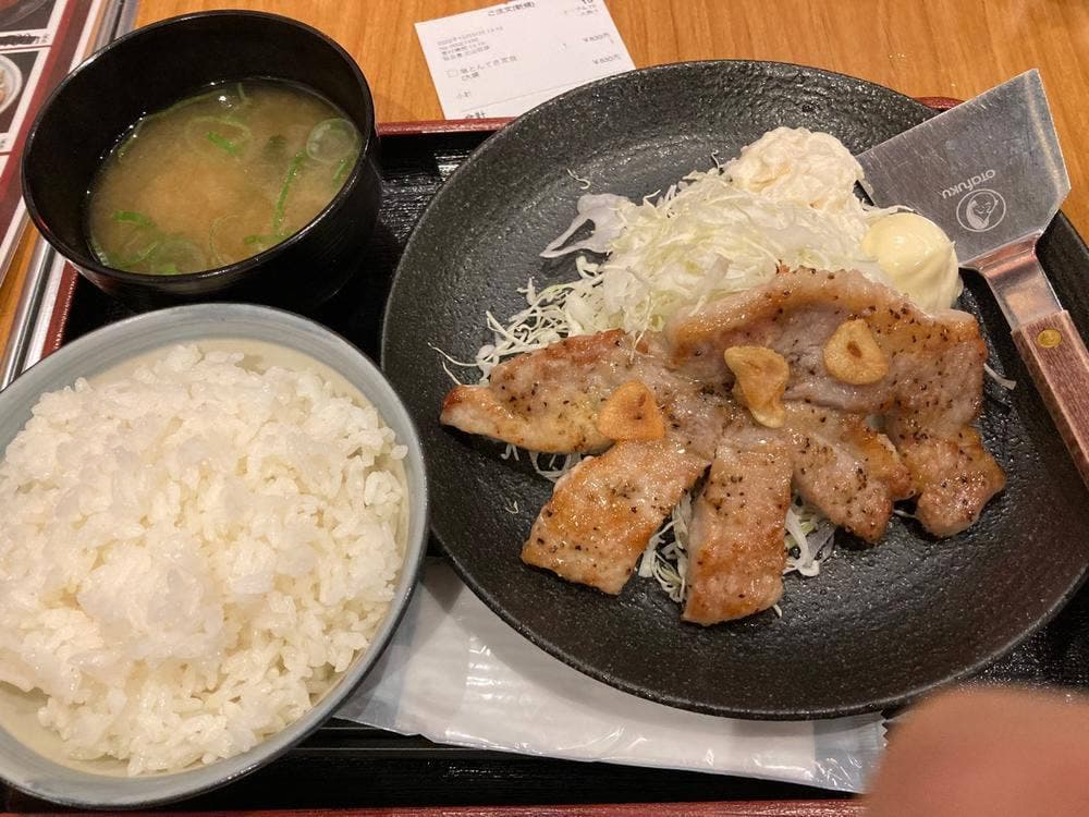 鉄板酒場 鐵一 西新宿店