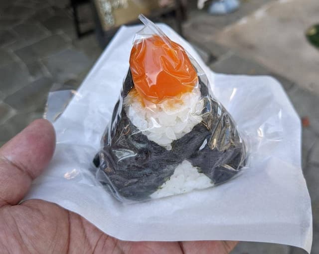 魚商 おむすび六左衛門 ミナカ小田原店 - サブ画像1
