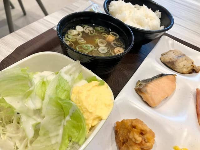 スマイルホテル金沢西口駅前 - サブ画像1