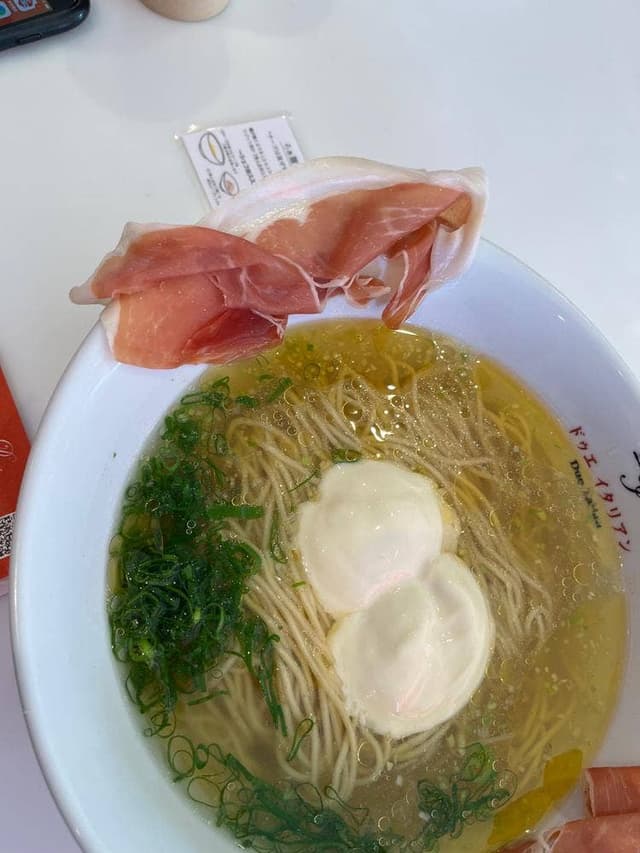 黄金の塩らぁ麺 ドゥエ イタリアン H.y Park Hisaya店 - サブ画像1