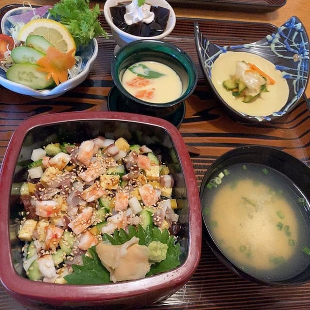 いづ屋 - サブ画像2