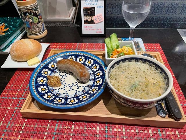 Max1921 book cafe - サブ画像1