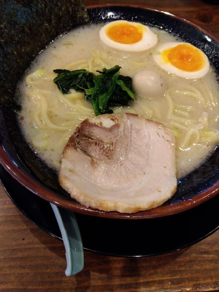 横浜家系ラーメン 一四家 宇部店