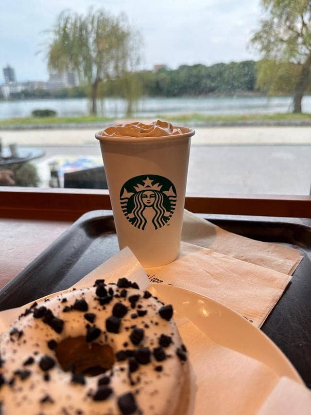 スターバックス コーヒー 福岡大濠公園店 - サブ画像3