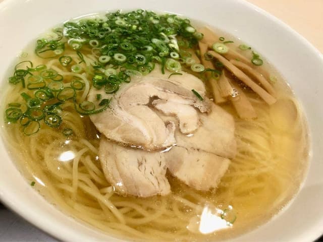 名阪関ドライブイン フードコート - サブ画像1