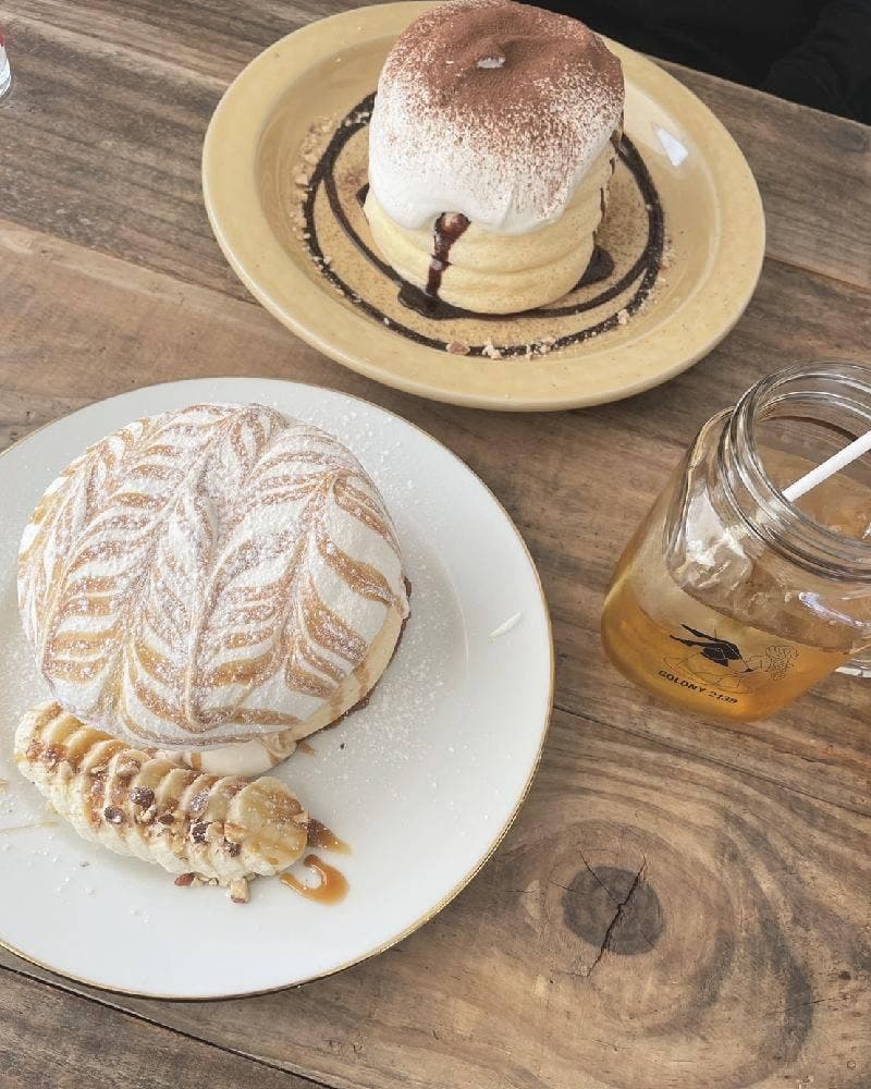 yuna cafe