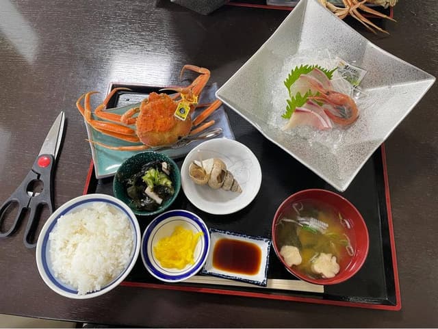 お食事処 かねいち 道の駅店 - サブ画像1