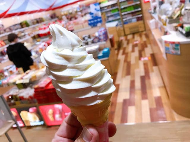 ブルースカイ青森空港店 出店ロビー店 - サブ画像1