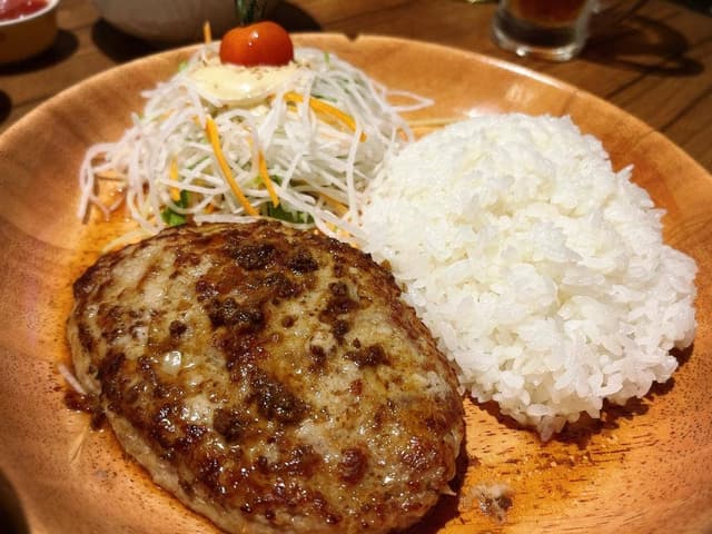 びっくりドンキー 南郷通店 - サブ画像3