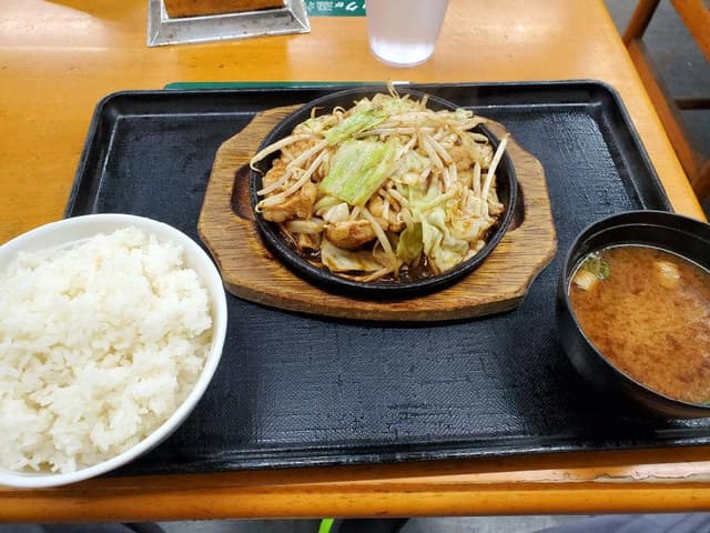 亀山トラックステーション 食堂 - サブ画像2