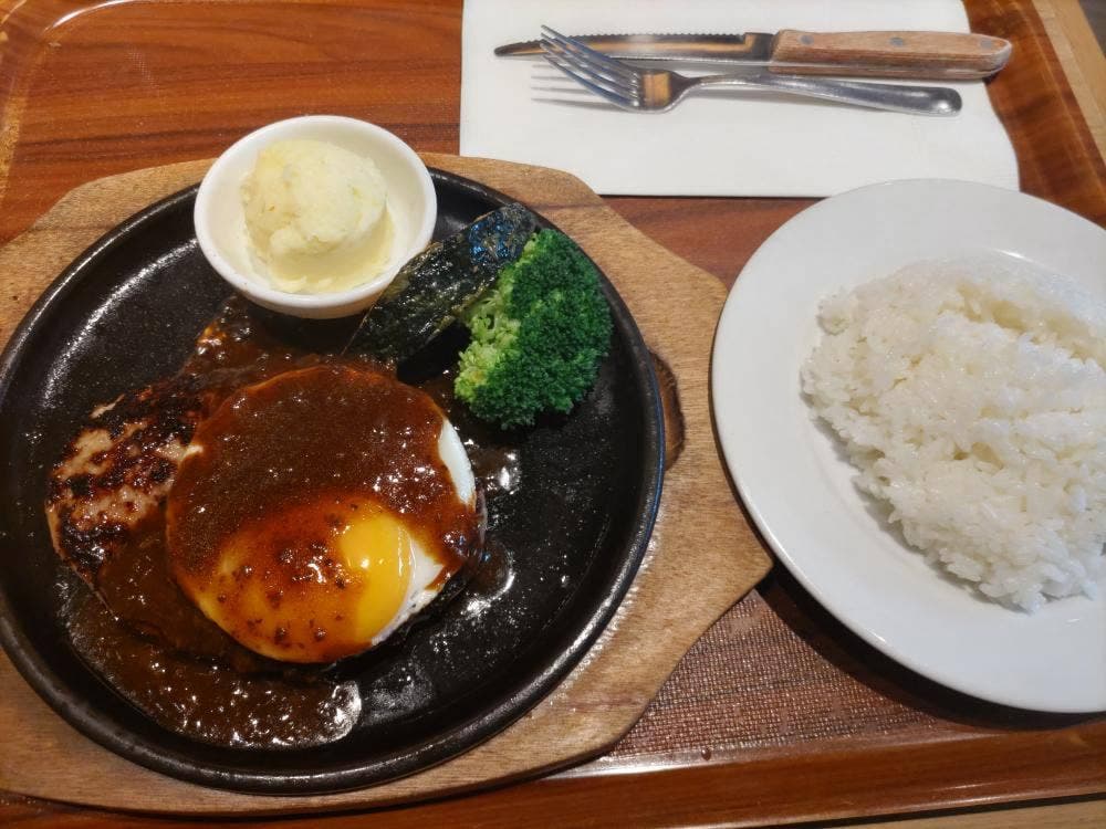 STEAK MOUNTAIN 御殿場プレミアムアウトレット