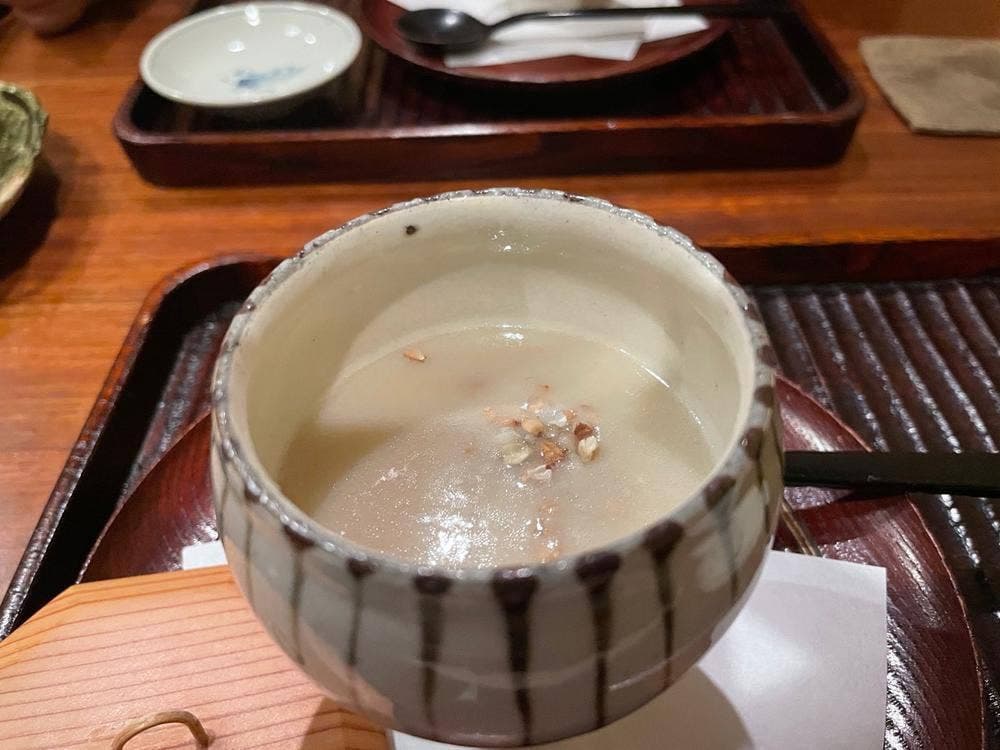 実伶