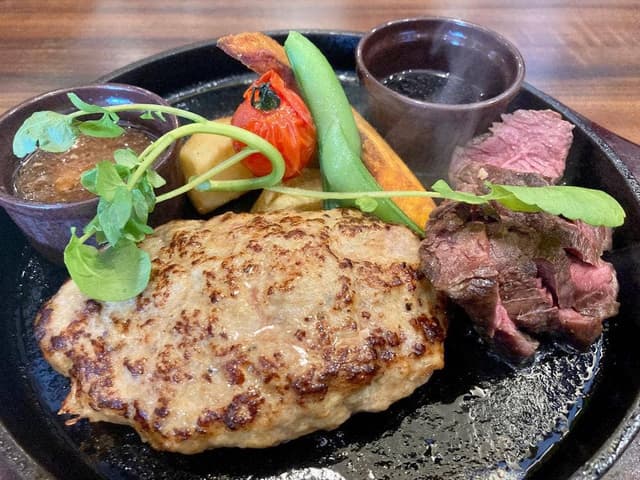 レストラン明治屋 飯塚店 - サブ画像1