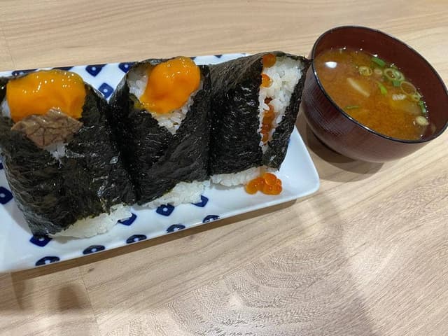 野洲のおっさん おにぎり食堂 - サブ画像3