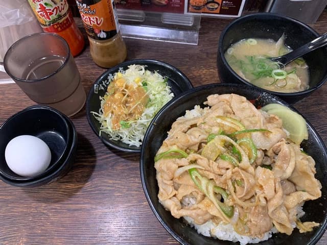 伝説のすた丼屋 下北沢店 - サブ画像1