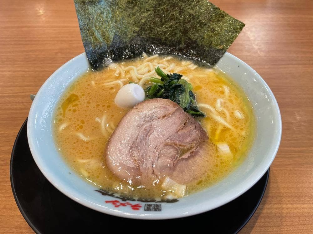 横浜家系ラーメン 町田商店 法隆寺店