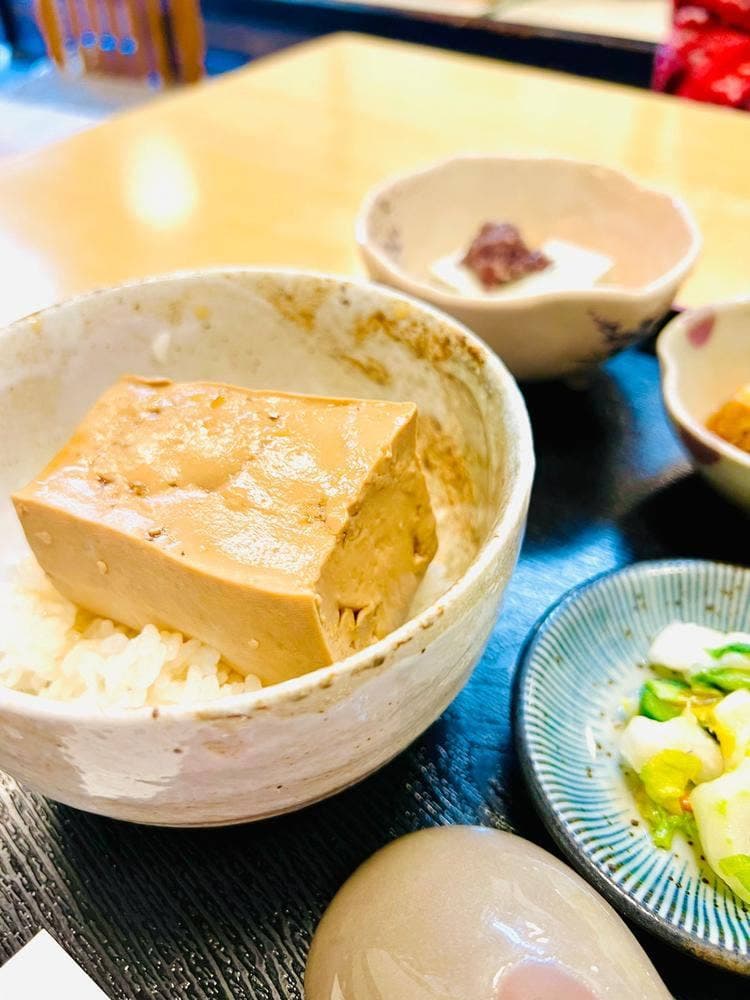 とうふ屋しろのごはん屋