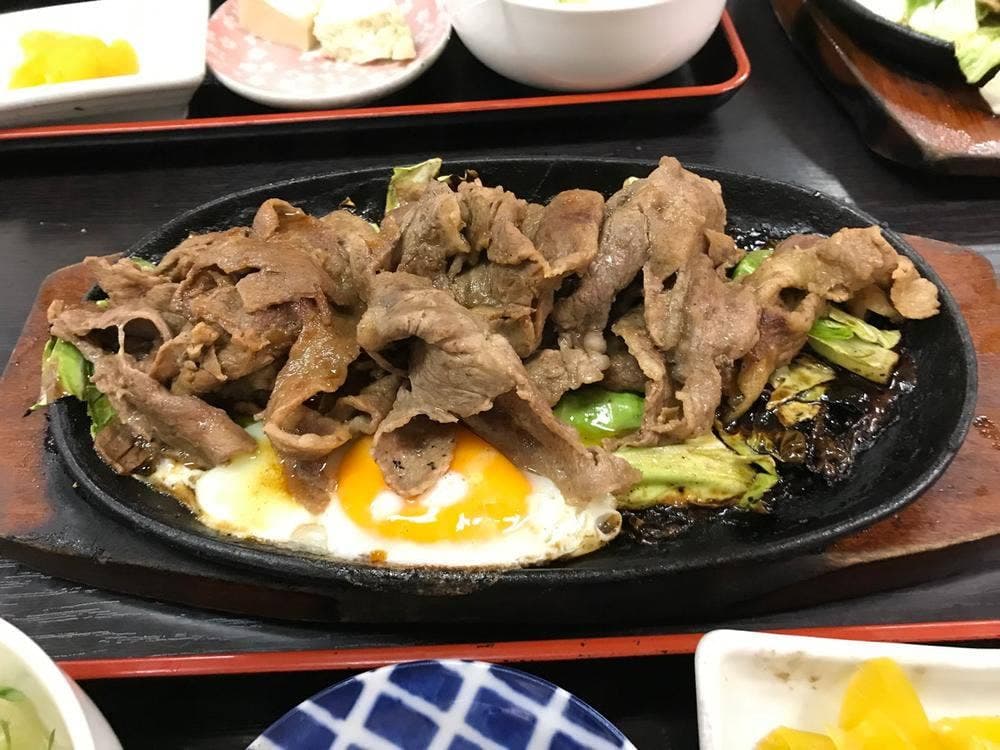 飛騨牛 まんぷく亭
