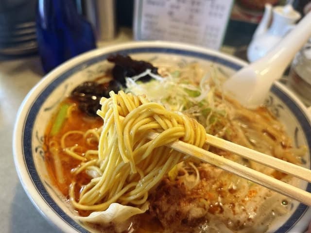 ラーメン・餃子 ハナウタ - サブ画像1