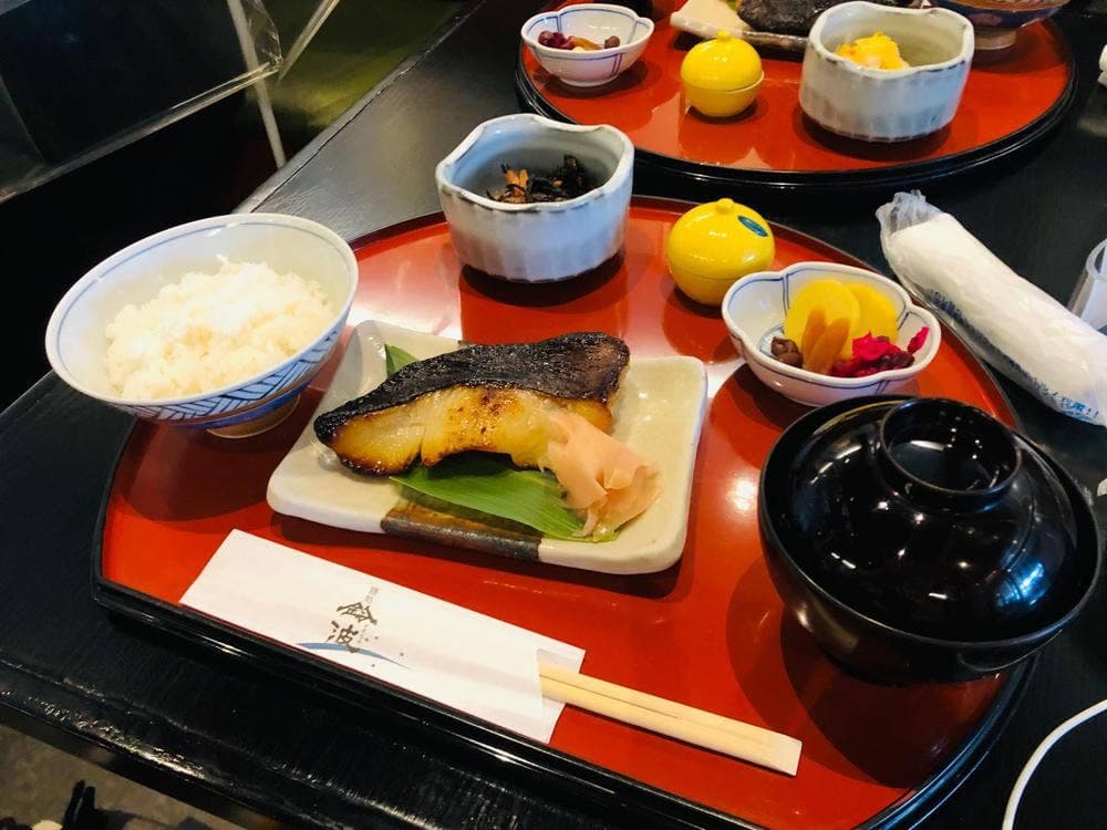 鈴波本店 膳処