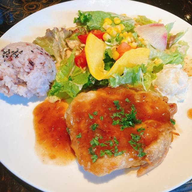 BRASSERIE CAFÉ LE CONTE - サブ画像3