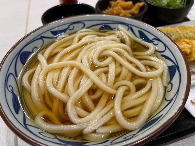 丸亀製麺 島忠ホームズ草加舎人店 - サブ画像2