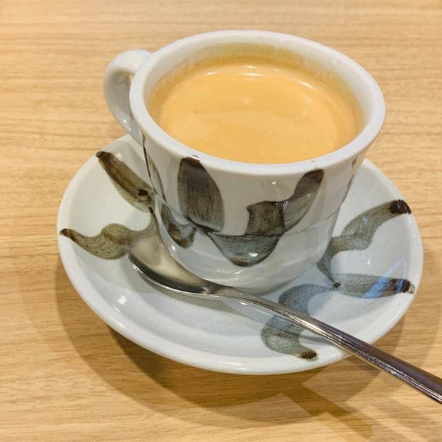 Cafe Renoir 横浜元町店 - サブ画像1