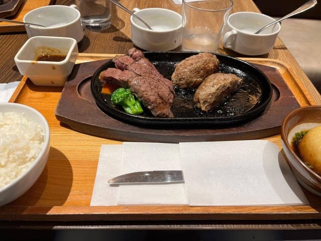 いしがまやハンバーグ ららぽーと沼津店 - サブ画像1