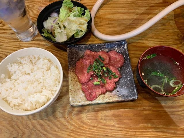 大衆焼肉酒場 こがね - サブ画像1
