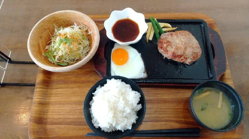 佐賀和牛ハンバーグの店まるも