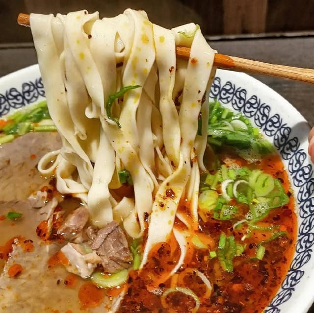 馬子禄 牛肉面 神保町店 - サブ画像3