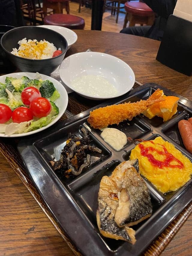 IRISH PUB Peter Cole 名古屋駅前店 - サブ画像1