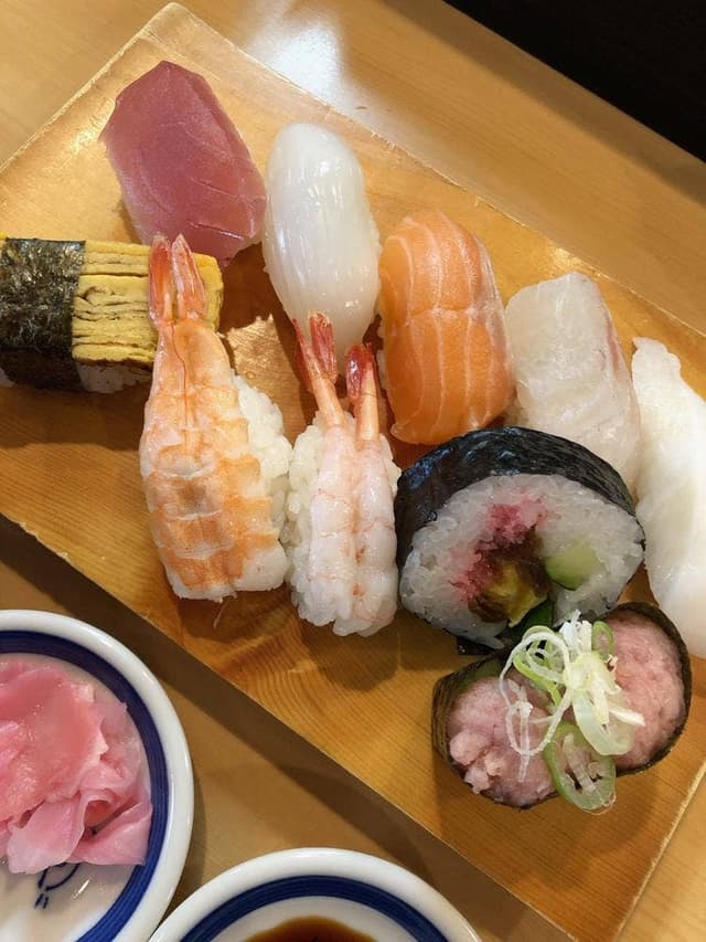 回転寿司ぶんぶん - サブ画像1