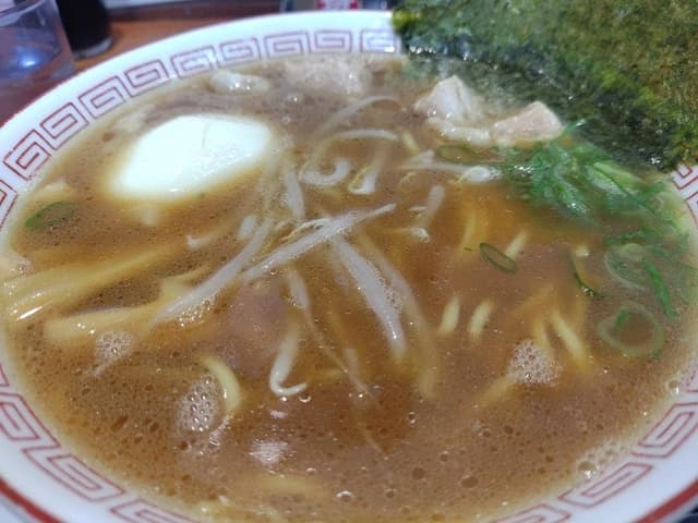駅ラーメン 華 - サブ画像3