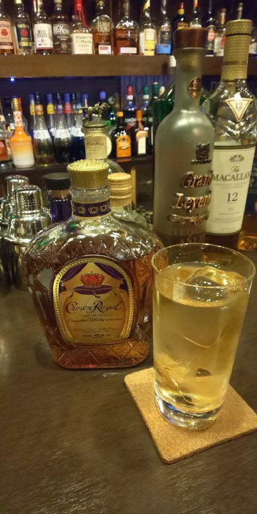 BAR Moon Shiner