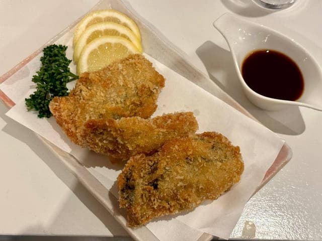 日本酒と牡蠣 モロツヨシ 野毛本店 - サブ画像3