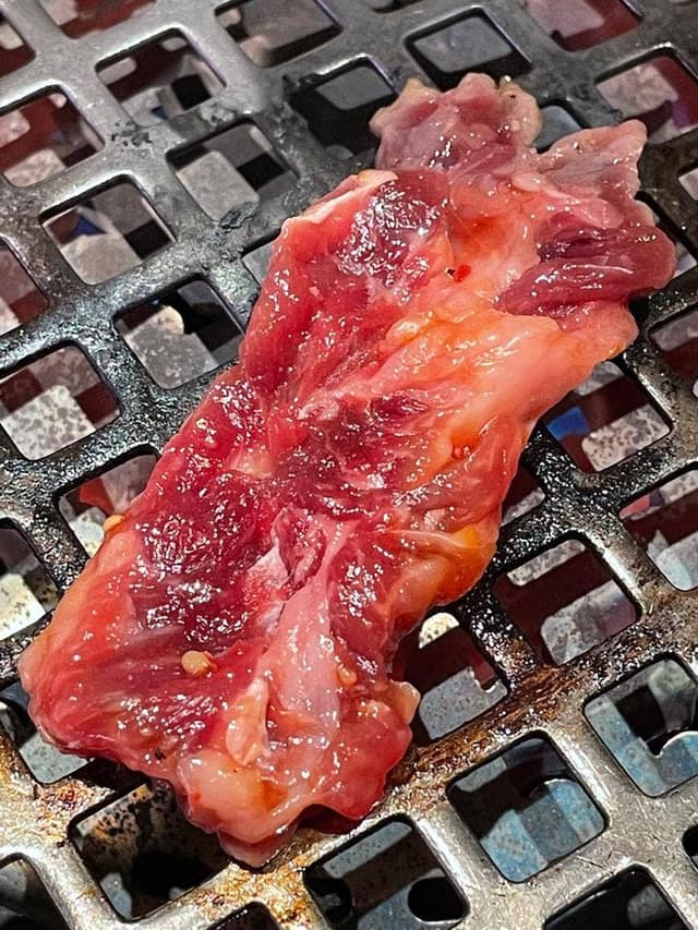 特急焼肉 肉の日 8号線二宮店 - サブ画像1